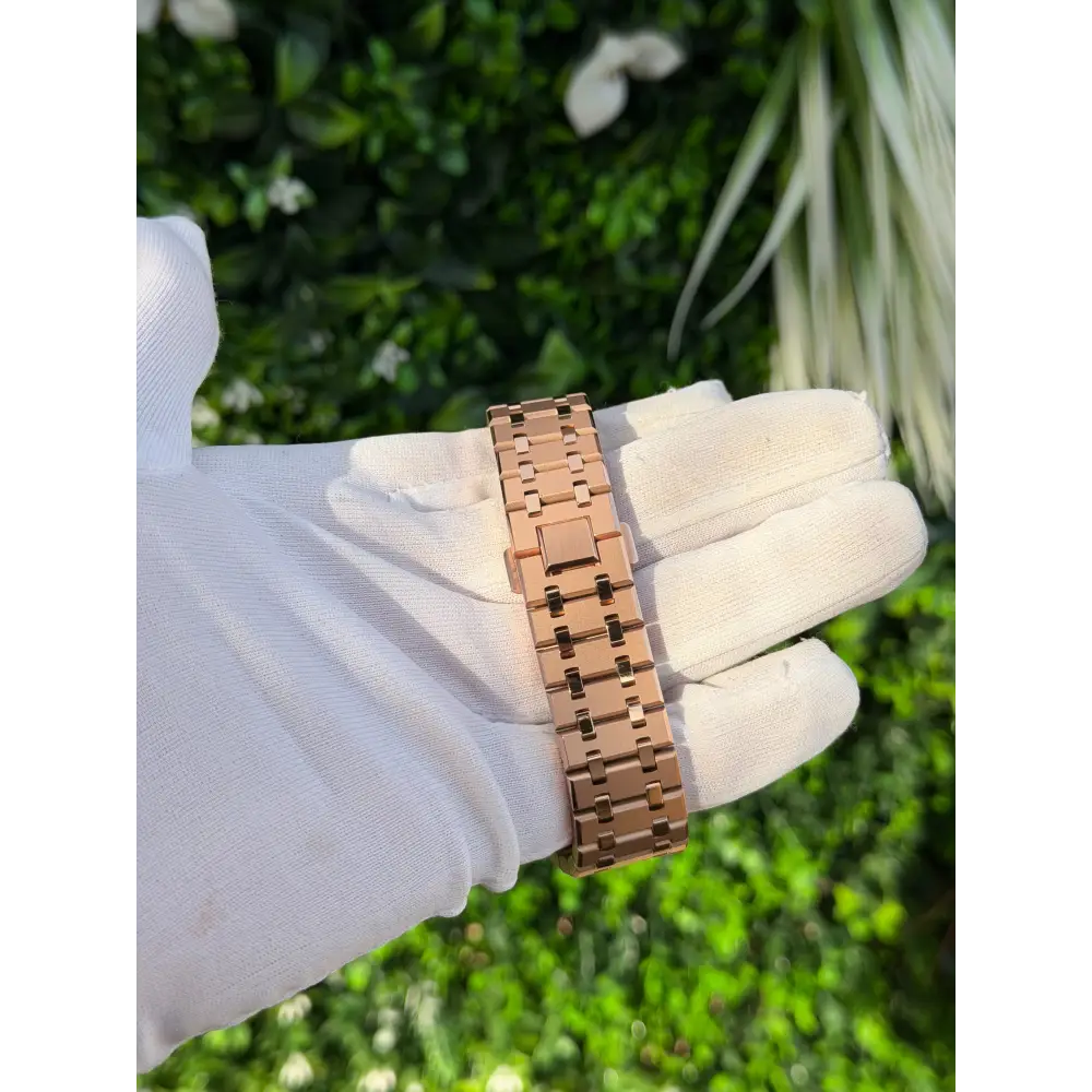 Montre CasiOak Custom Rose Gold Mirror Polish – mod G-Shock GA-2100, vue 7