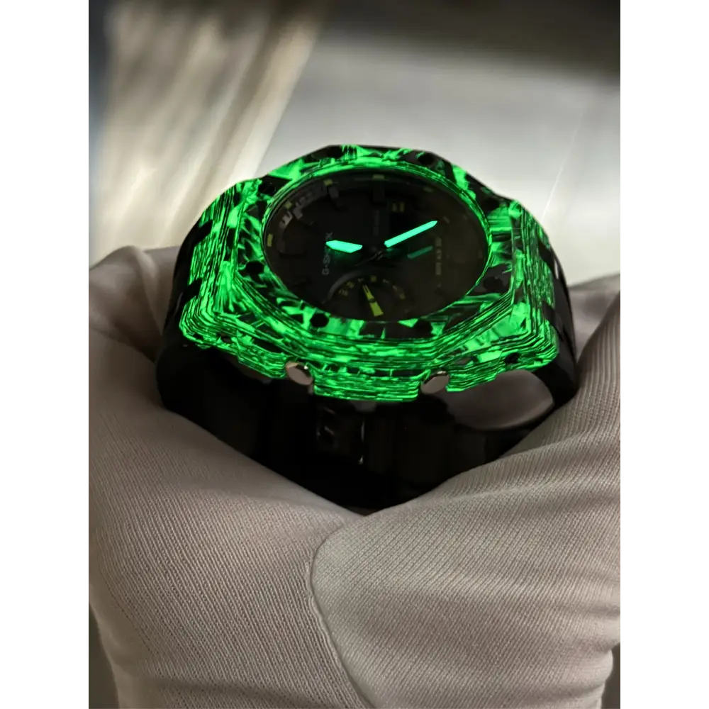 Montre CasiOak Custom – Black Carbon Fiber Luminous Full Green