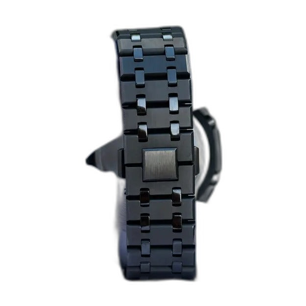 Montre CasiOak Custom Metal Grey Mirror Polish – mod G-Shock GA-2100, vue 3