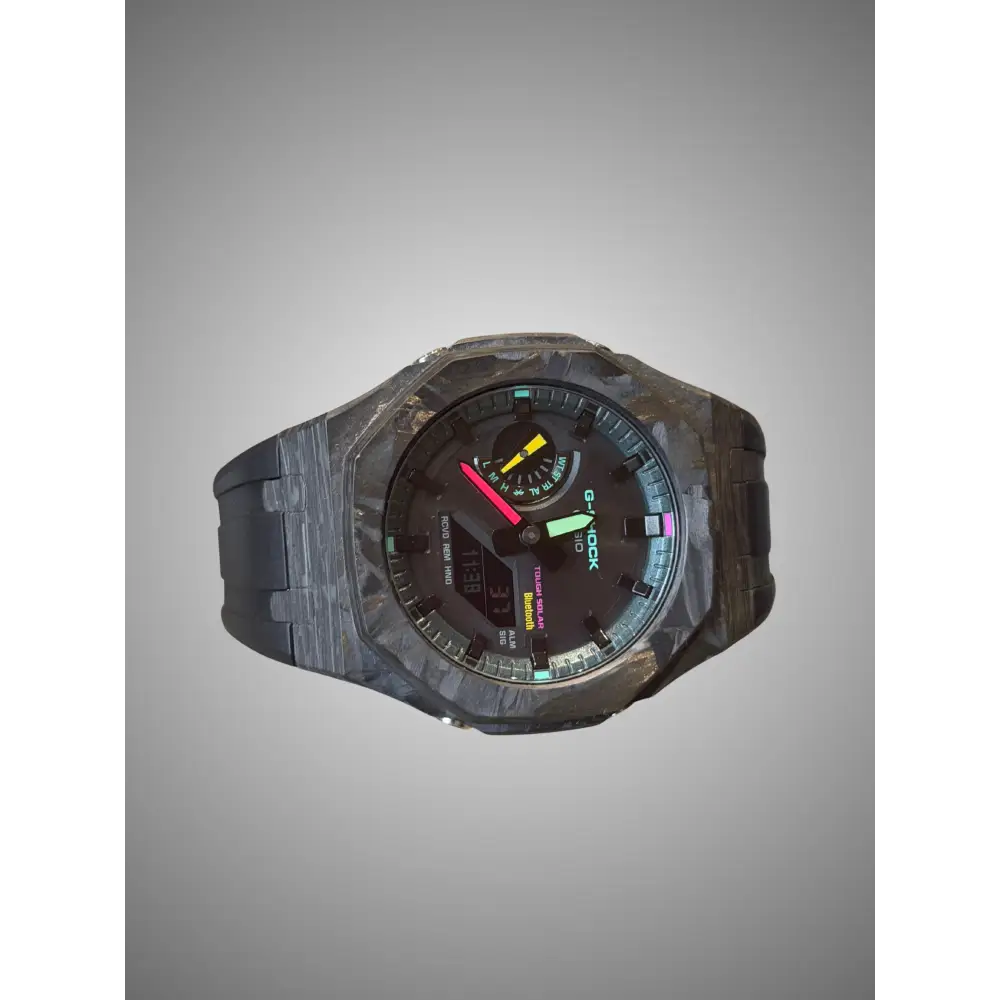 Montre CasiOak Custom – Black Carbon Fiber Luminous Bluetooth