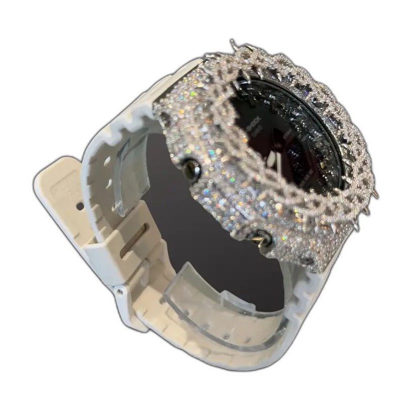 Montre CasiOak Custom Moissanite 925 Silver IcedOut Thorn Bezel - Luxury Mod GA2100 – mod G-Shock GA-2100, vue 2 — fond blanc