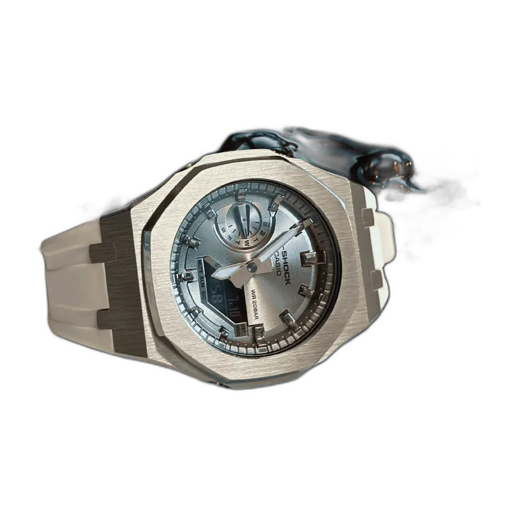 Montre CasiOak Custom White Silver Dial – mod G-Shock GA-2100, vue 3 — fond blanc