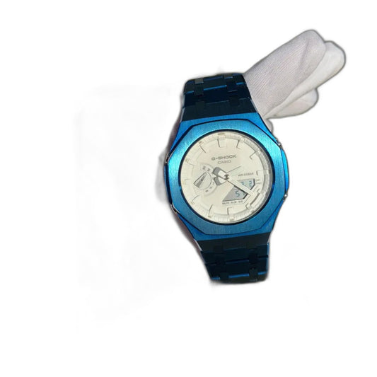 Montre CasiOak Custom Dark Blue White – mod G-Shock GA-2100, vue 1