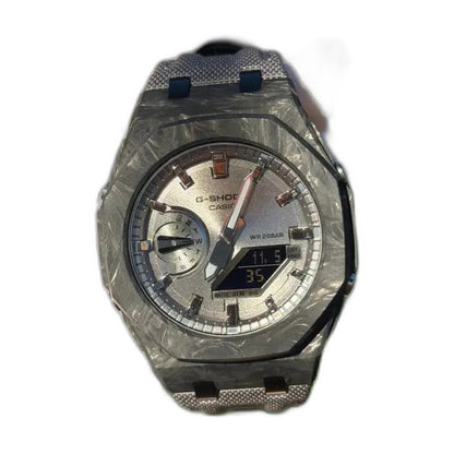 Montre CasiOak Custom Full Silver Carbon Fiber – mod G-Shock GA-2100, vue 1