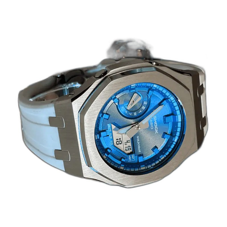 Montre CasiOak Custom White Blue – mod G-Shock GA-2100, vue 3 — fond blanc