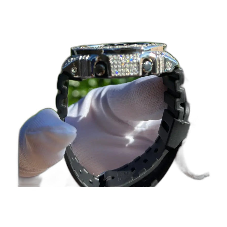 Montre CasiOak Custom Moissanite 925 Full Silver IcedOut - Luxury Mod GA2100 – mod G-Shock GA-2100, vue 5 — fond blanc