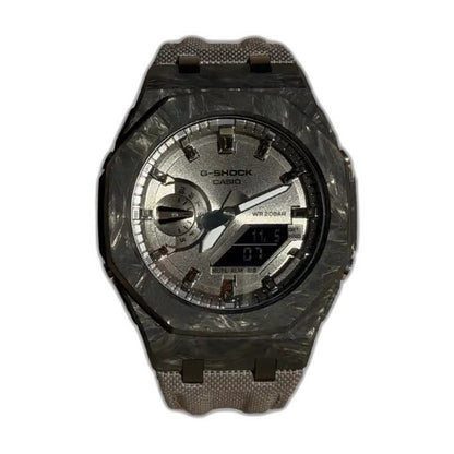 Montre CasiOak Custom Full Silver Carbon Fiber – mod G-Shock GA-2100, vue 5
