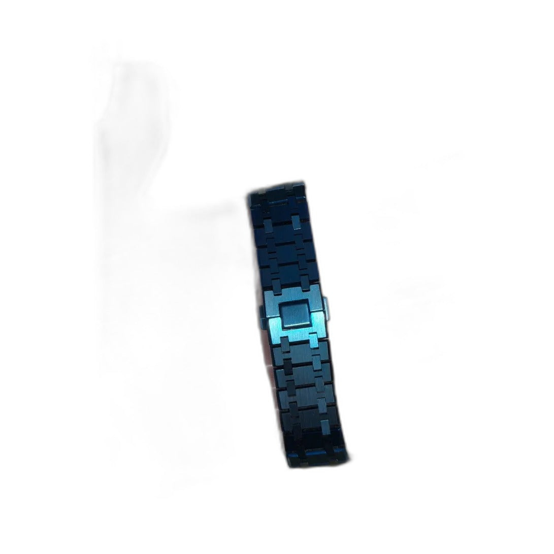 Montre CasiOak Custom Dark Blue White – mod G-Shock GA-2100, vue 5