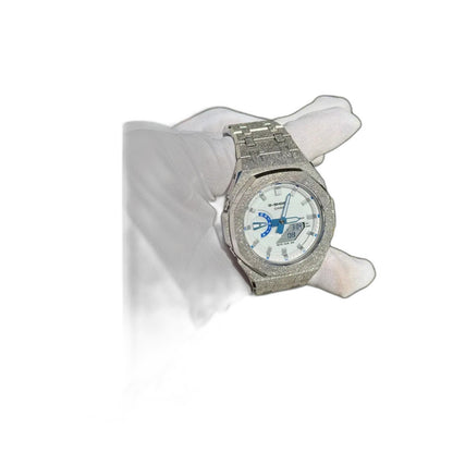 Montre CasiOak Custom Silver Luminous Frosted – mod G-Shock GA-2100, vue 2 — fond blanc