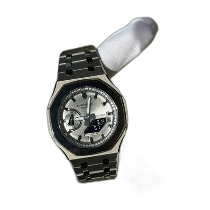Montre CasiOak Custom Metal Grey Mirror Polish – mod G-Shock GA-2100, vue 2