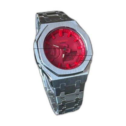 Montre CasiOak Custom Silver Red – mod G-Shock GA-2100, vue 2 — fond blanc