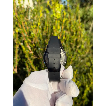 Montre CasiOak Custom – Full Black Bluetooth Solar