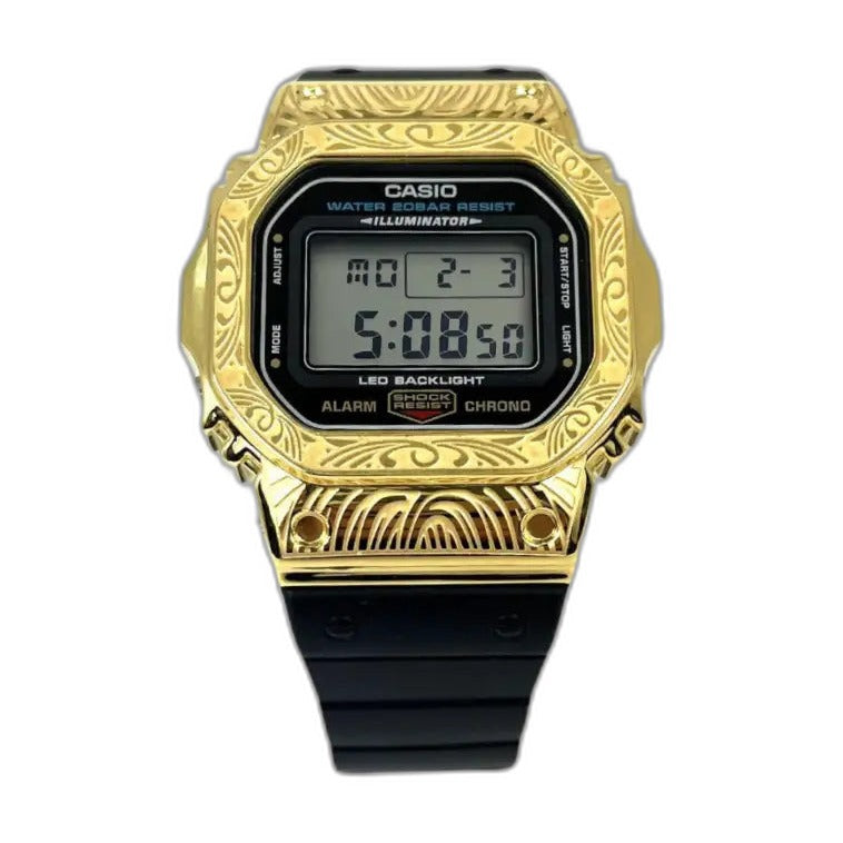 Montre CasiOak Custom Black Gold Pattern - – mod G-Shock DW-5600, vue 1