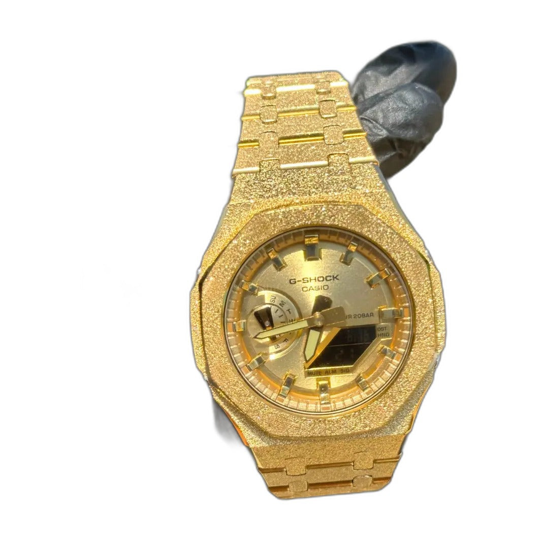 Montre CasiOak Custom Full Gold Frosted – mod G-Shock GA-2100, vue 4