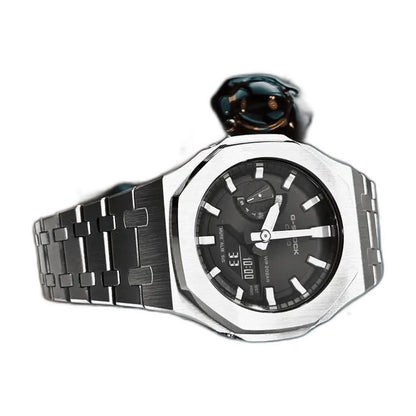 Montre CasiOak Custom Silver White – mod G-Shock GA-2100, vue 3 — fond blanc