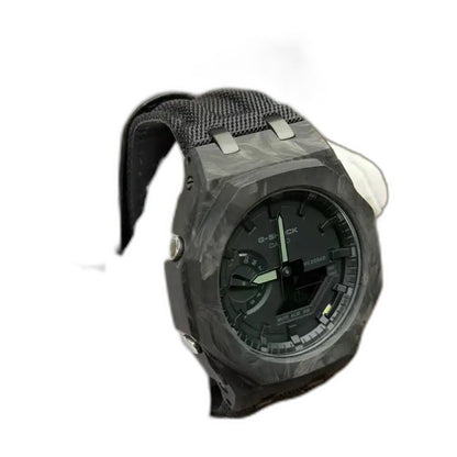 Montre CasiOak Custom Full Black Carbon Fiber – mod G-Shock GA-2100, vue 2