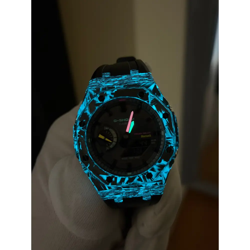 Montre CasiOak Custom Black Carbon Fiber Luminous Bluetooth – mod G-Shock GAB-2100, vue 8