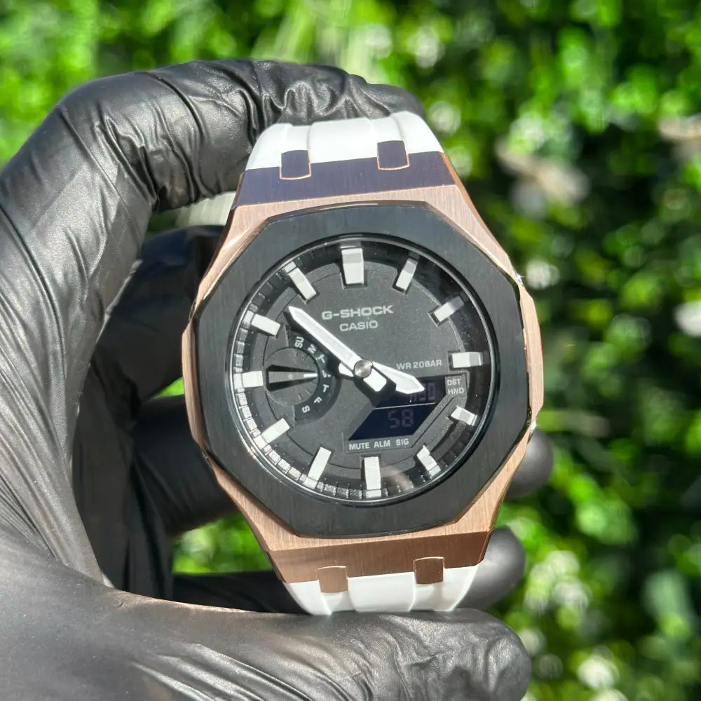 Montre CasiOak Custom Black White Rose Gold – mod G-Shock GA-2100, vue 1