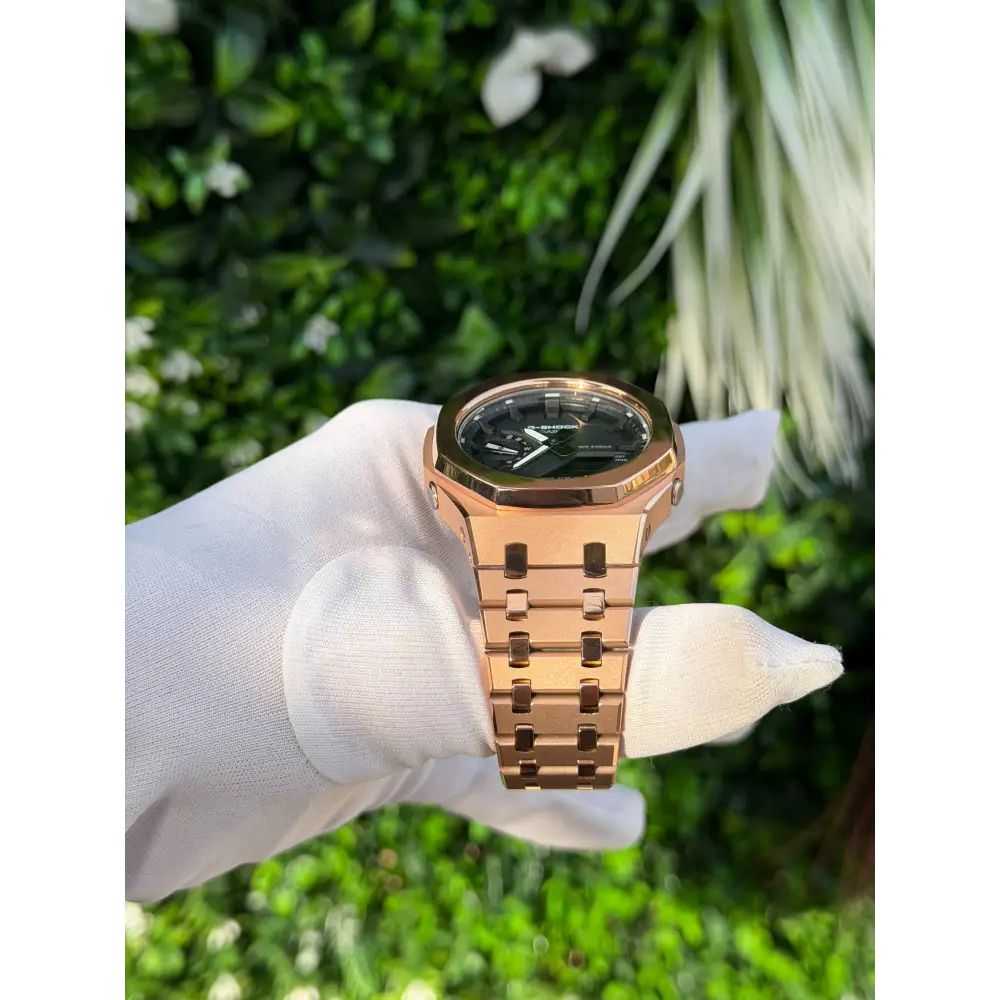 Montre CasiOak Custom Rose Gold Mirror Polish – mod G-Shock GA-2100, vue 6