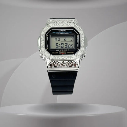 Montre CasiOak Custom Silver Black Pattern - – mod G-Shock DW-5600, vue 1