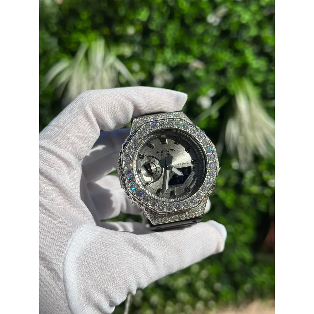 Montre CasiOak Custom Moissanite 925 Full Silver IcedOut - Luxury Mod GA2100 – mod G-Shock GA-2100, vue 1