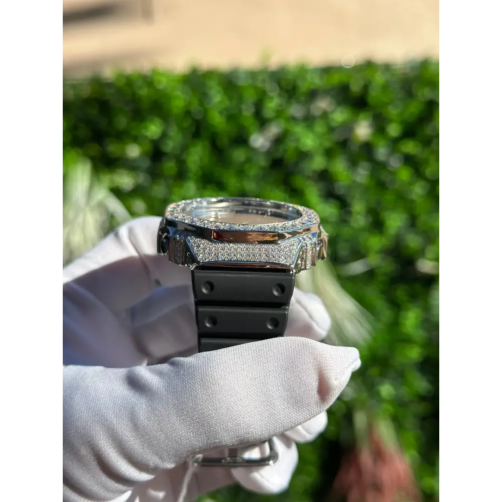 Montre CasiOak Custom Moissanite 925 Full Silver IcedOut - Luxury Mod GA2100 – mod G-Shock GA-2100, vue 4