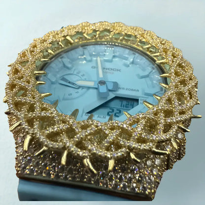 Montre CasiOak Custom Moissanite 925 Gold IcedOut Thorn Blue - Luxury Mod GA2100 – mod G-Shock GA-2100, vue 3