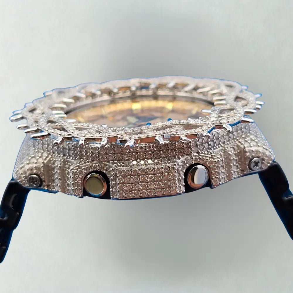 Montre CasiOak Custom Moissanite 925 Silver IcedOut Thorn Black Gold - Luxury Mod GA2100 – mod G-Shock GA-2100, vue 3