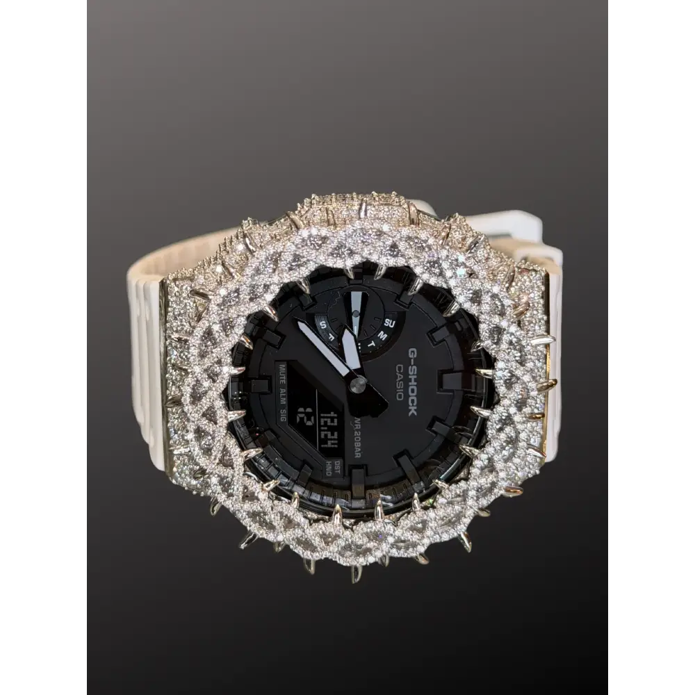 Montre CasiOak Custom Moissanite 925 Silver IcedOut Thorn Bezel - Luxury Mod GA2100 – mod G-Shock GA-2100, vue 3